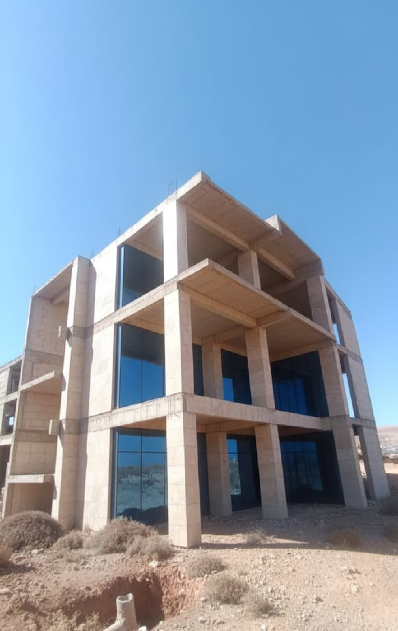 ویلا برای فروش در شیخ زاید