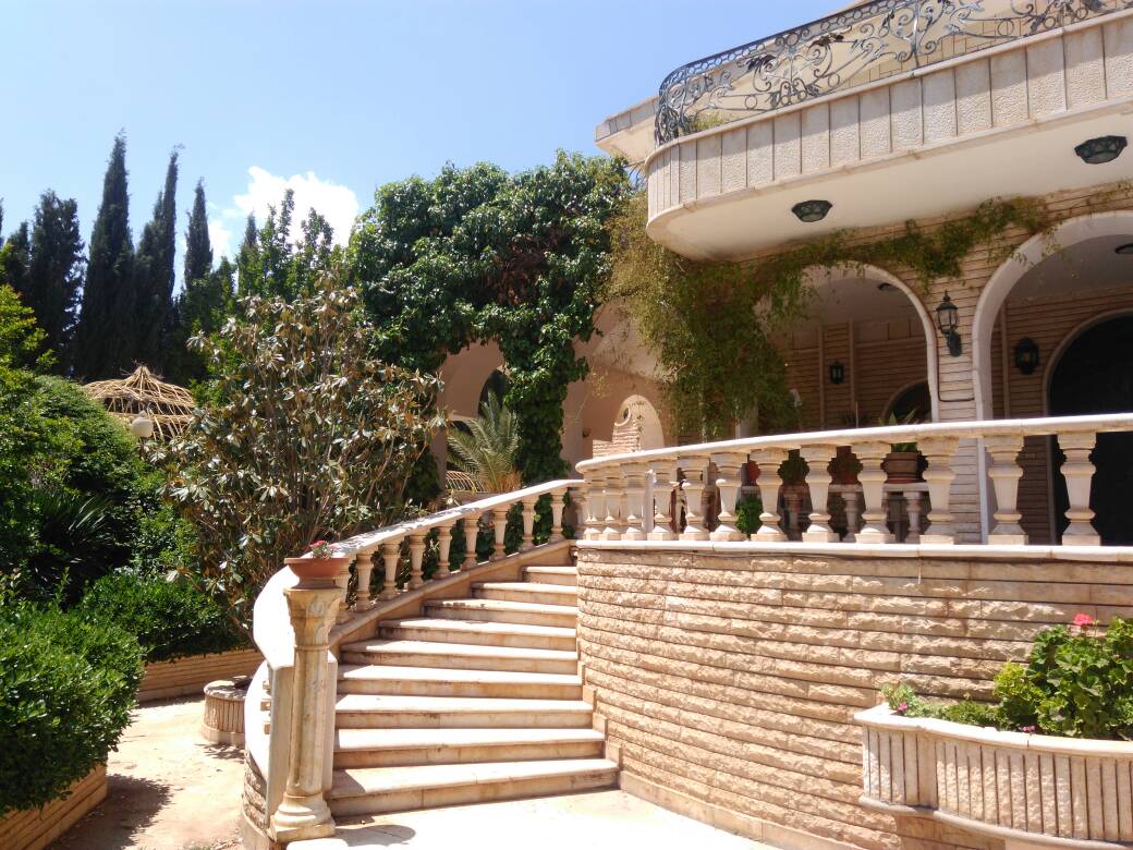 Villas de Yaafour en las zonas más prestigiosas de Damasco